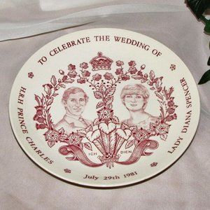 Charles & Diana Royal Wedding Mason's Pink Commemorative Collector Plate Vintage